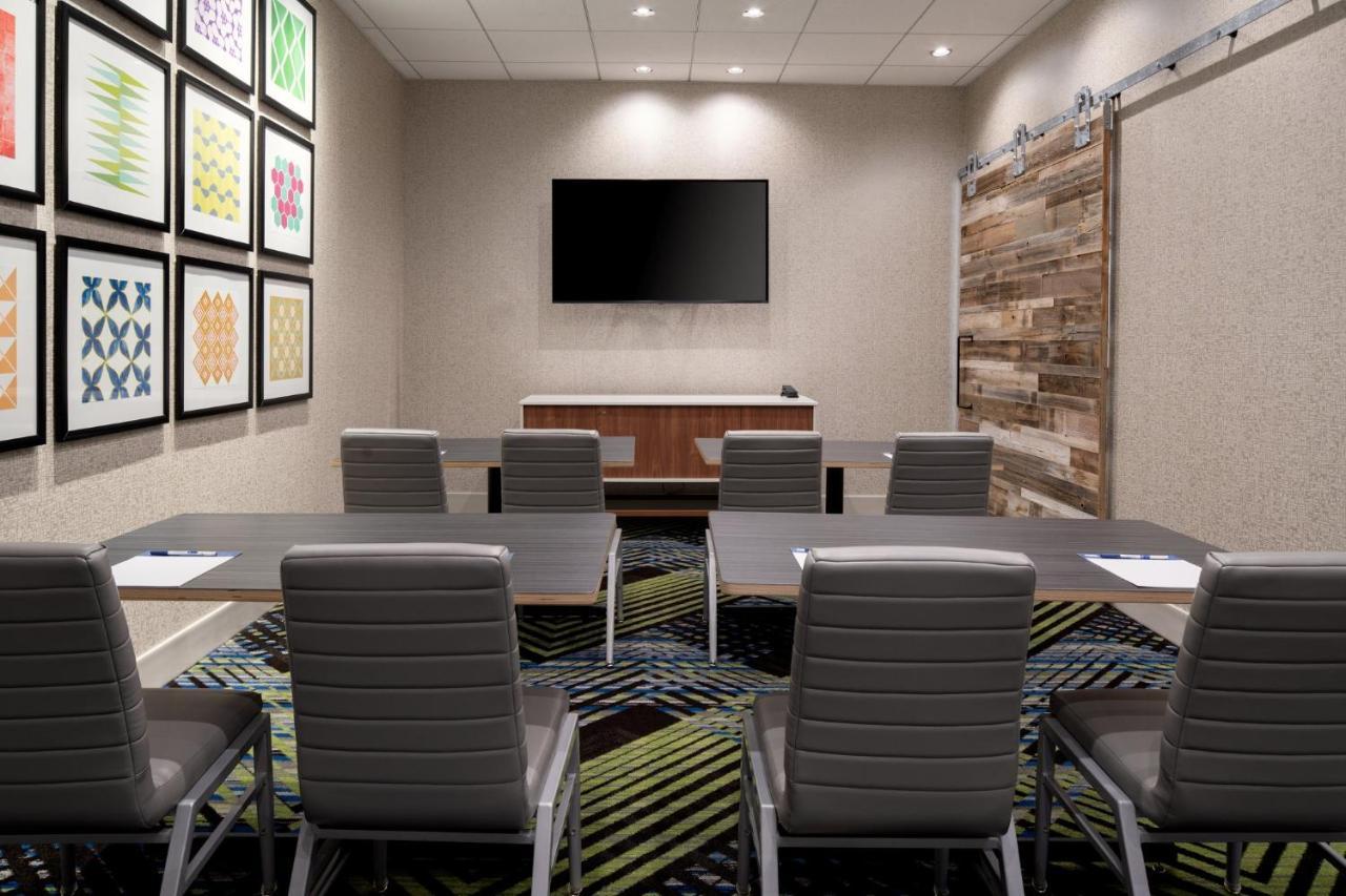 Holiday Inn Express & Suites - Bullhead City By Ihg Exterior photo