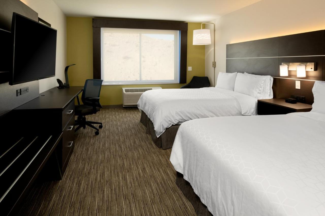 Holiday Inn Express & Suites - Bullhead City By Ihg Exterior photo